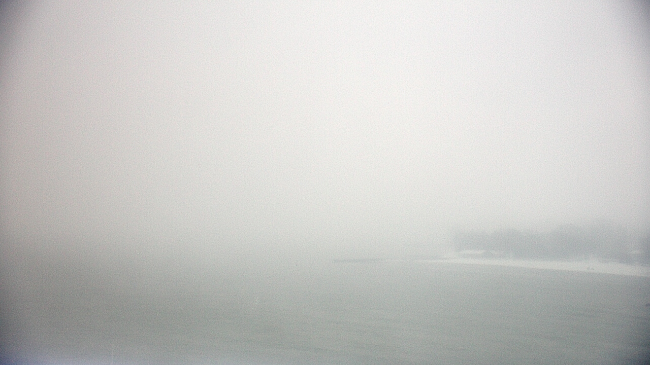 Thumbnail for current weather camera view from Northwestern University in Evanston, Illinois