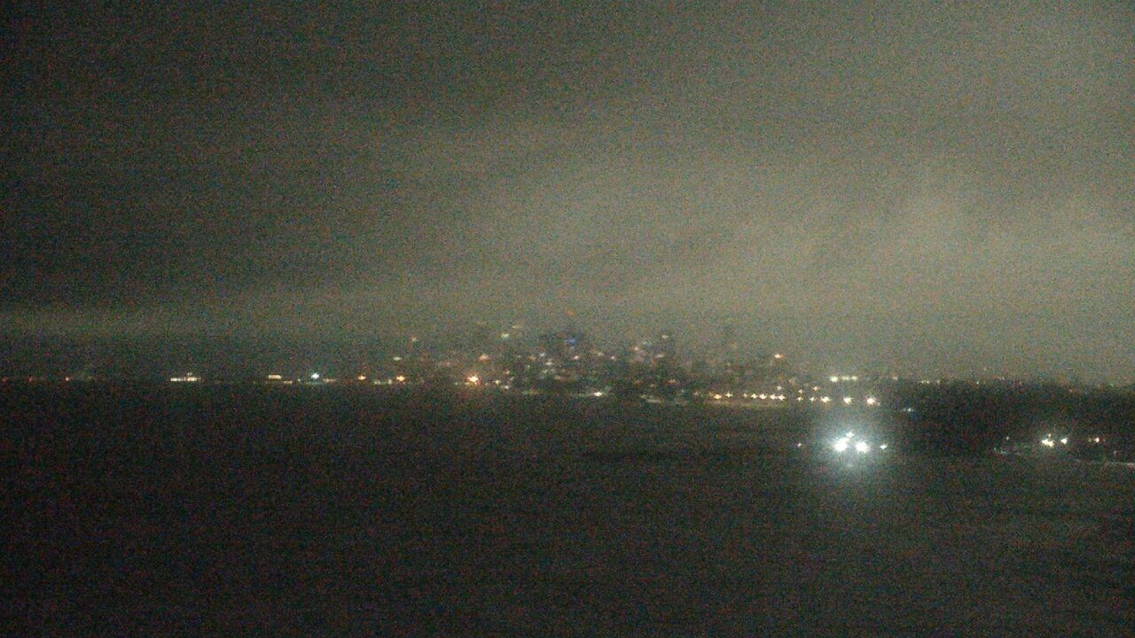 Thumbnail for current weather camera view from Northwestern University in Evanston, Illinois