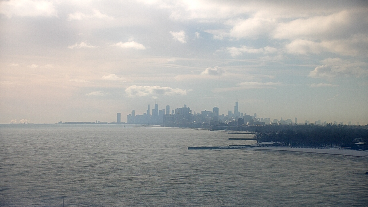 Thumbnail for current weather camera view from Northwestern University in Evanston, Illinois