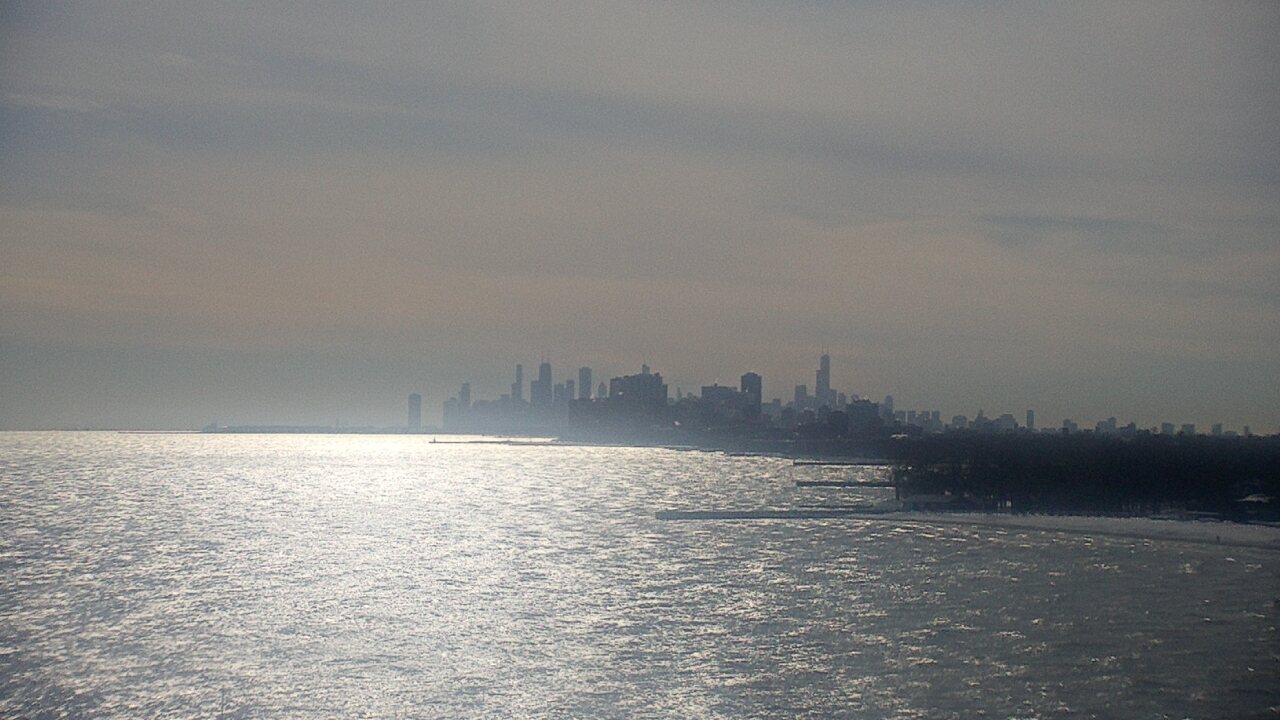 Thumbnail for current weather camera view from Northwestern University in Evanston, Illinois