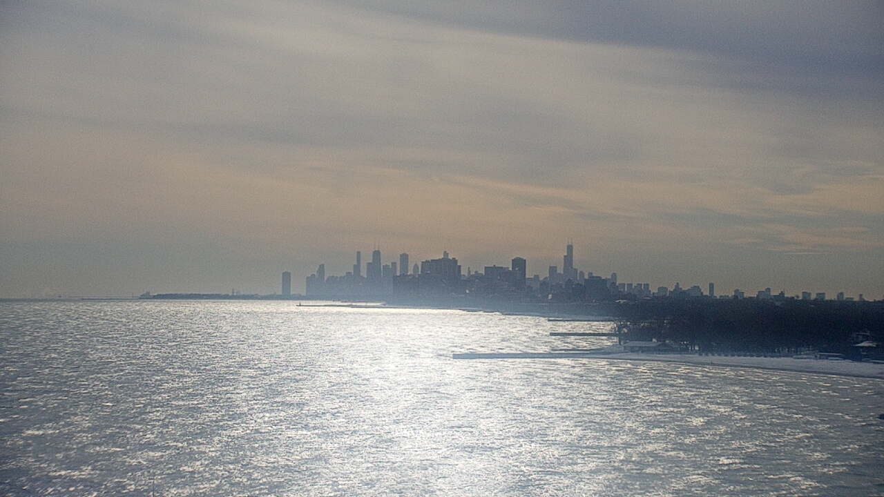 Thumbnail for current weather camera view from Northwestern University in Evanston, Illinois