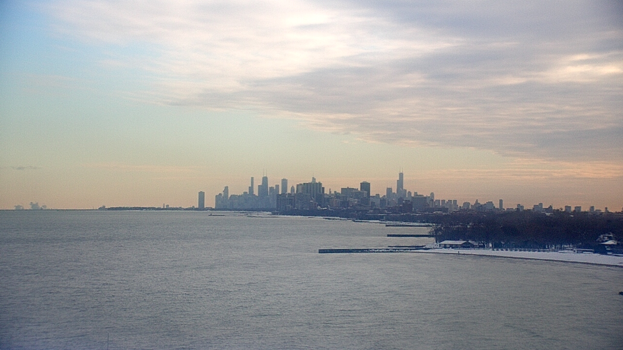 Thumbnail for current weather camera view from Northwestern University in Evanston, Illinois