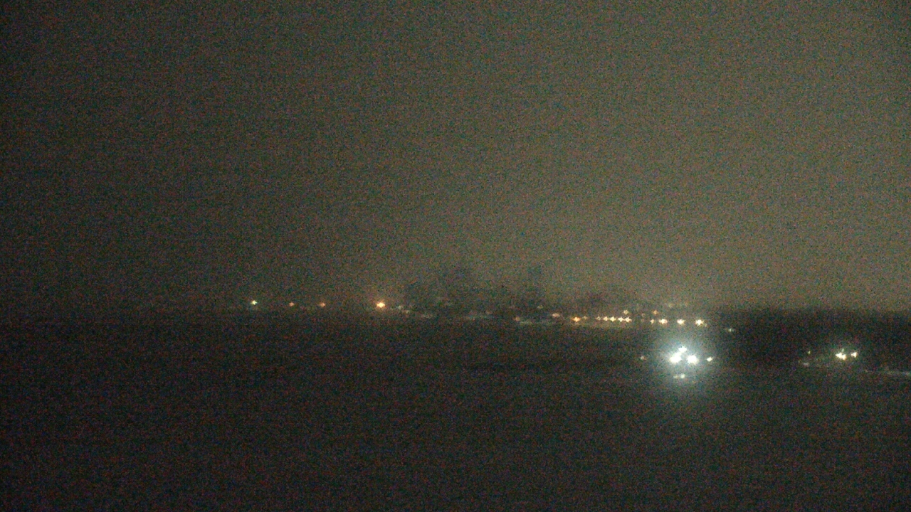 Thumbnail for current weather camera view from Northwestern University in Evanston, Illinois