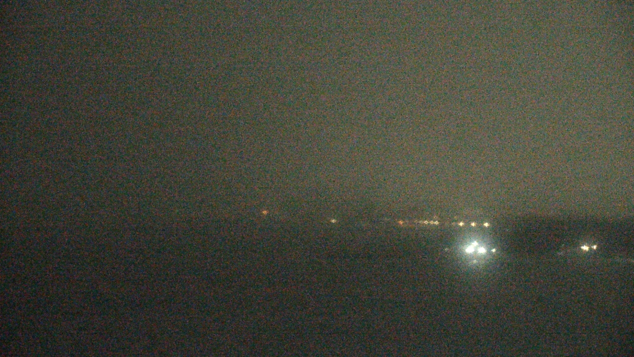 Thumbnail for current weather camera view from Northwestern University in Evanston, Illinois