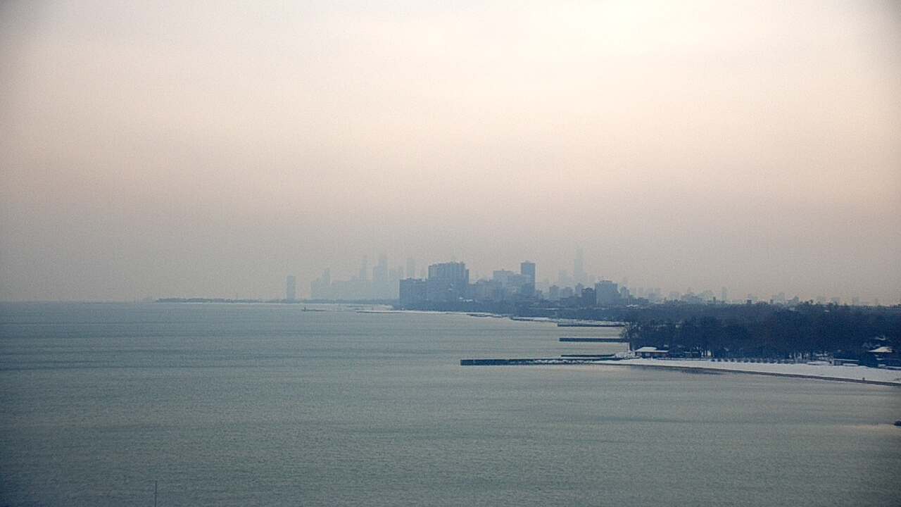 Thumbnail for current weather camera view from Northwestern University in Evanston, Illinois