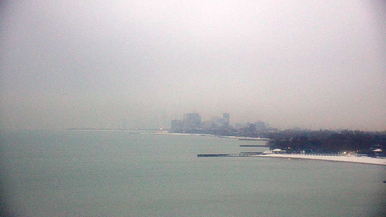 Thumbnail for current weather camera view from Northwestern University in Evanston, Illinois