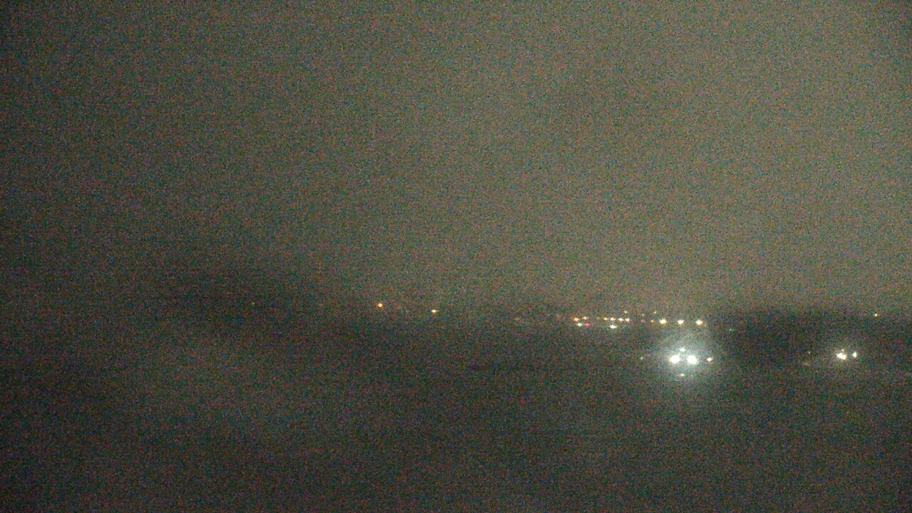 Thumbnail for current weather camera view from Northwestern University in Evanston, Illinois