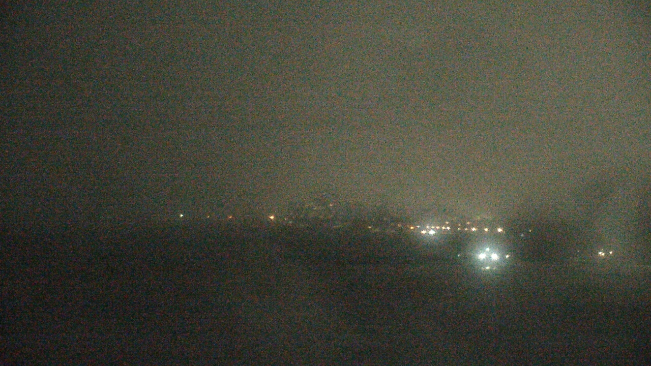 Thumbnail for current weather camera view from Northwestern University in Evanston, Illinois