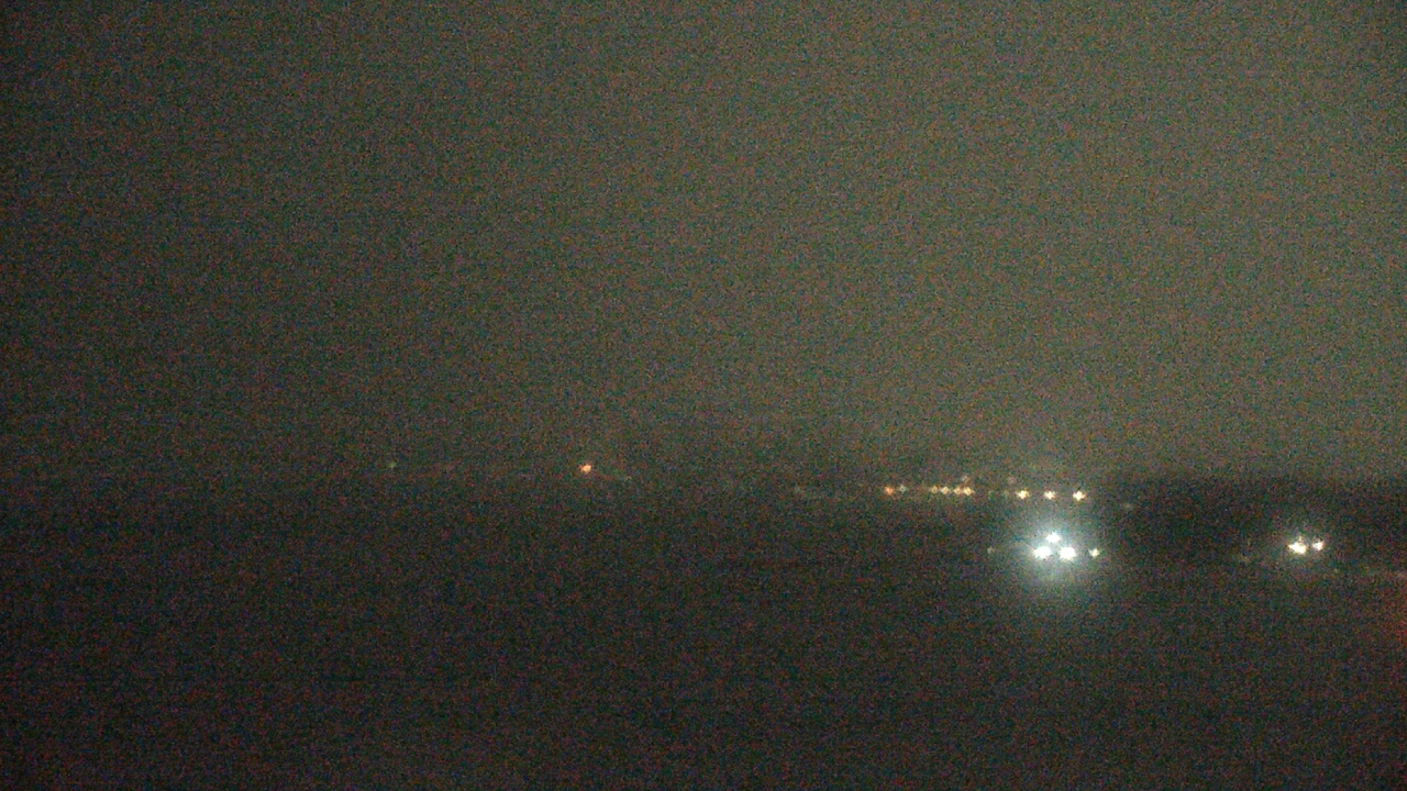 Thumbnail for current weather camera view from Northwestern University in Evanston, Illinois