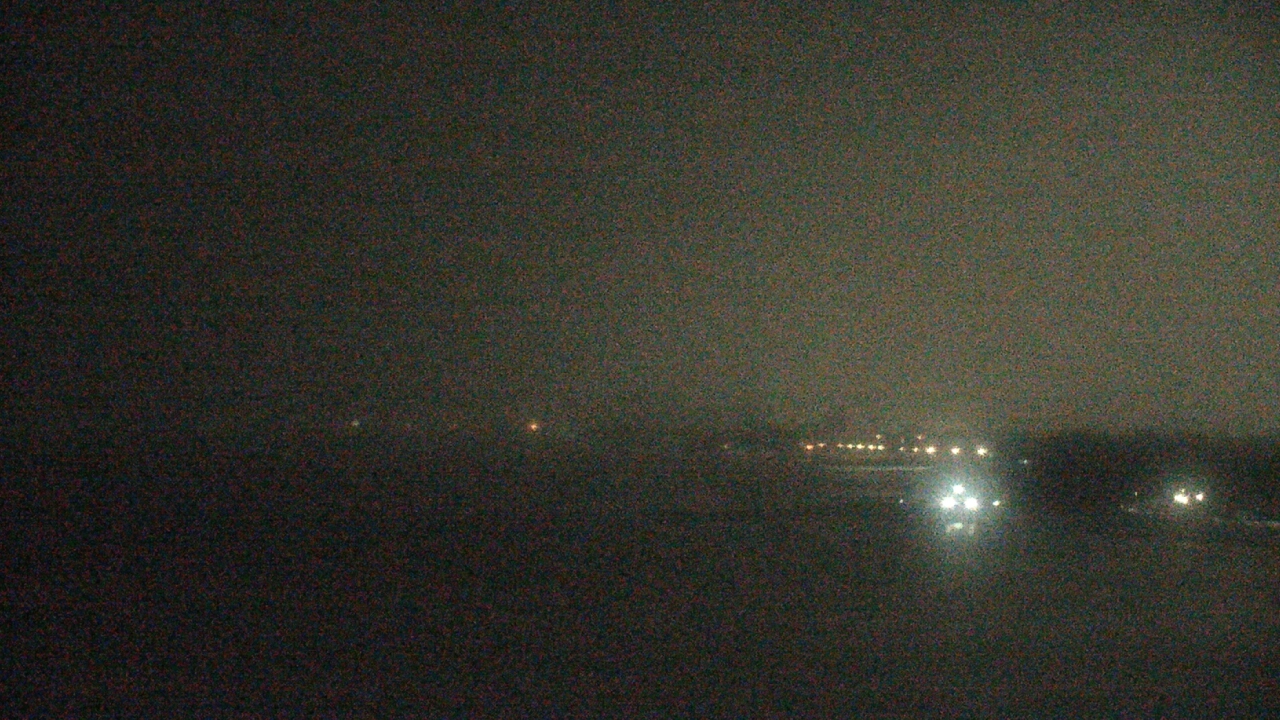 Thumbnail for current weather camera view from Northwestern University in Evanston, Illinois