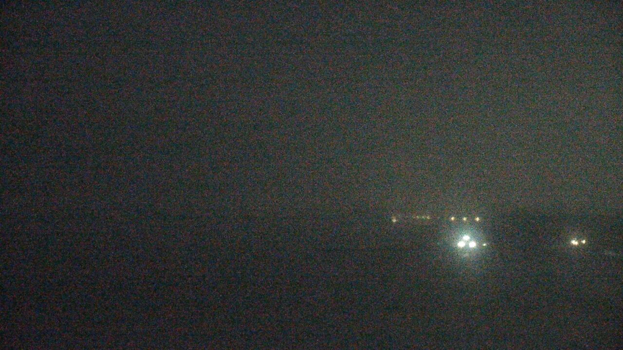 Thumbnail for current weather camera view from Northwestern University in Evanston, Illinois