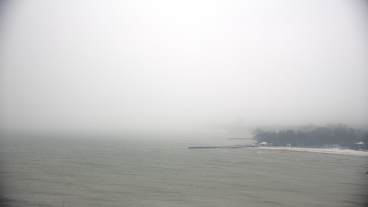 Thumbnail for current weather camera view from Northwestern University in Evanston, Illinois