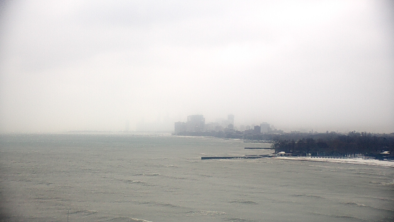 Thumbnail for current weather camera view from Northwestern University in Evanston, Illinois