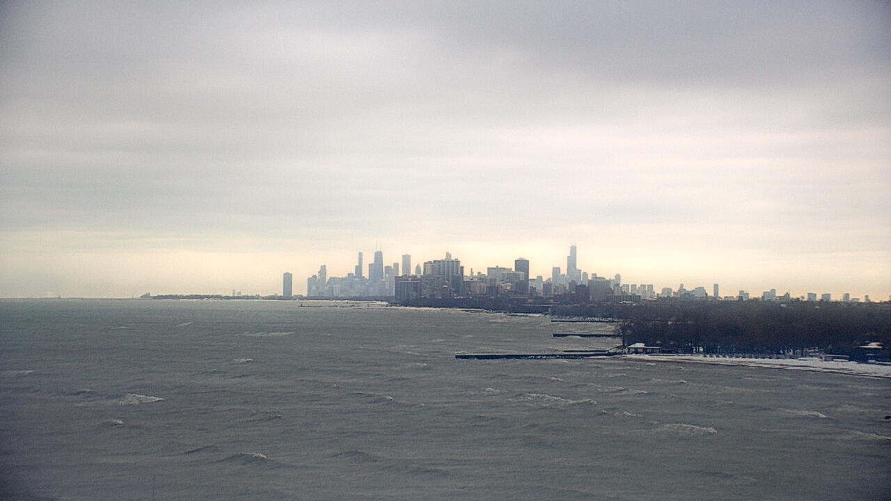 Thumbnail for current weather camera view from Northwestern University in Evanston, Illinois