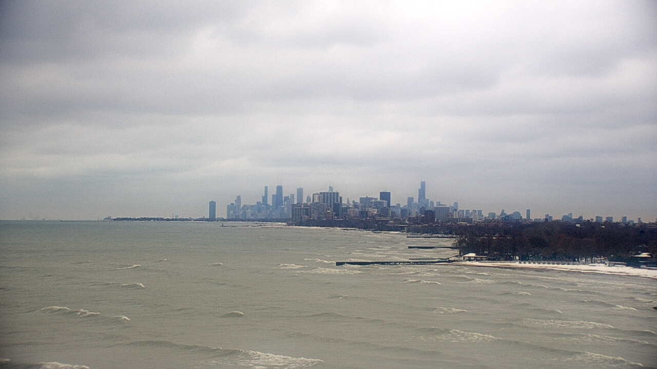 Thumbnail for current weather camera view from Northwestern University in Evanston, Illinois