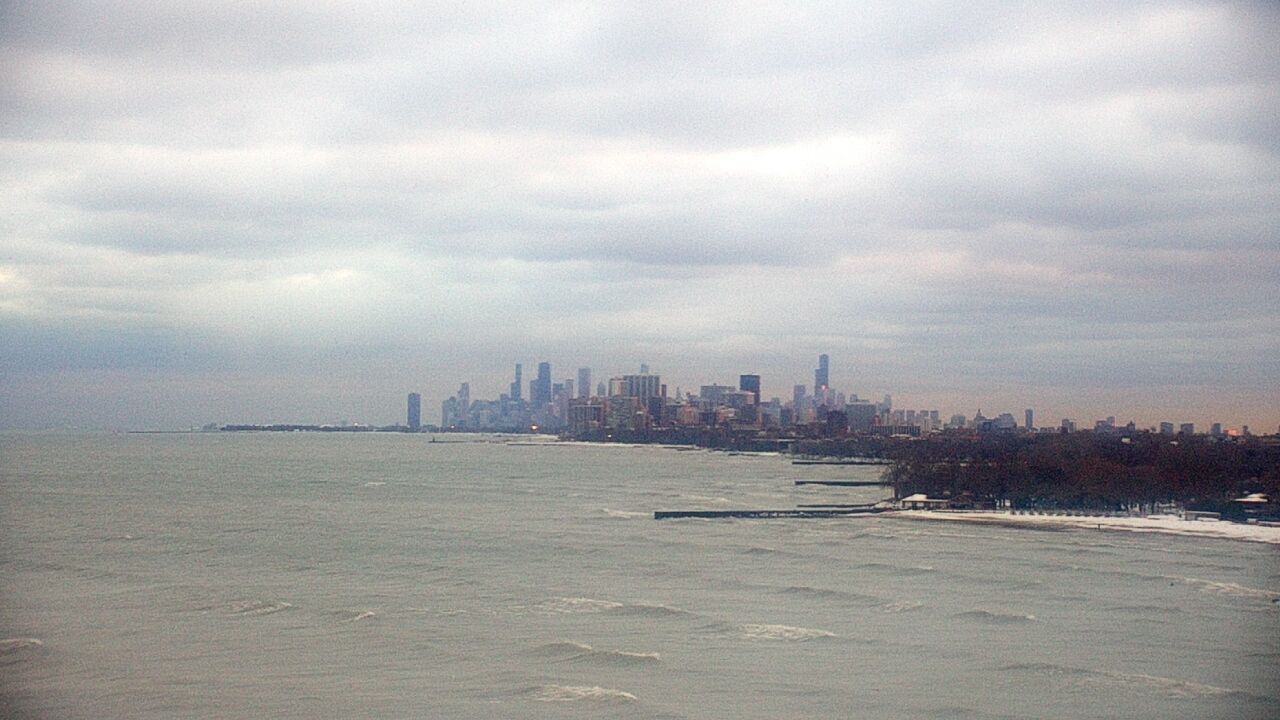 Thumbnail for current weather camera view from Northwestern University in Evanston, Illinois