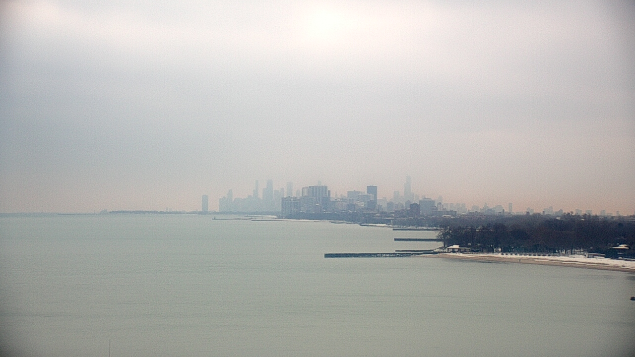 Thumbnail for current weather camera view from Northwestern University in Evanston, Illinois