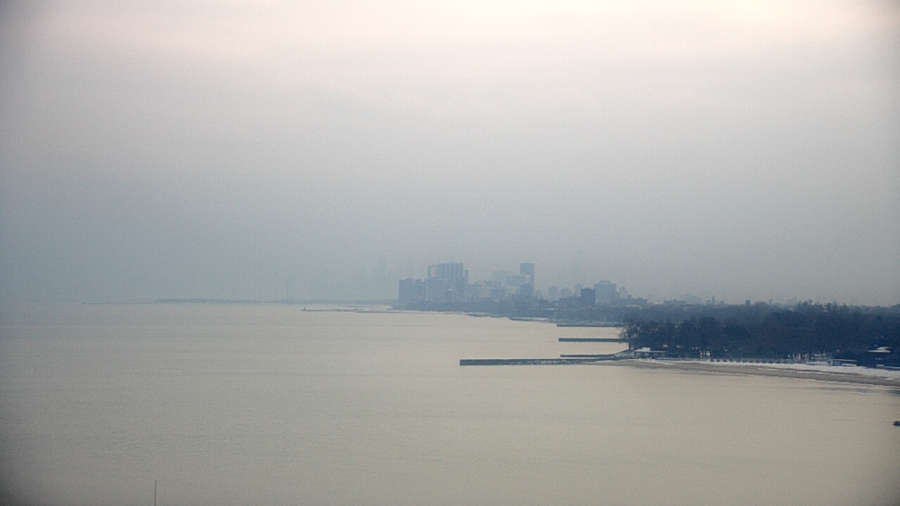 Thumbnail for current weather camera view from Northwestern University in Evanston, Illinois