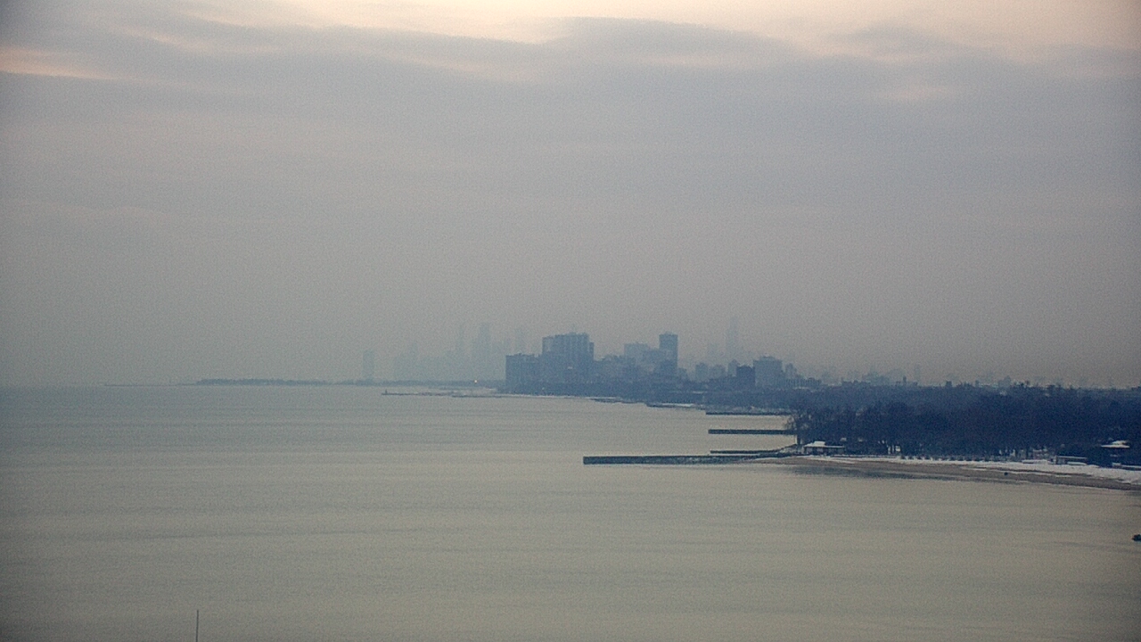 Thumbnail for current weather camera view from Northwestern University in Evanston, Illinois