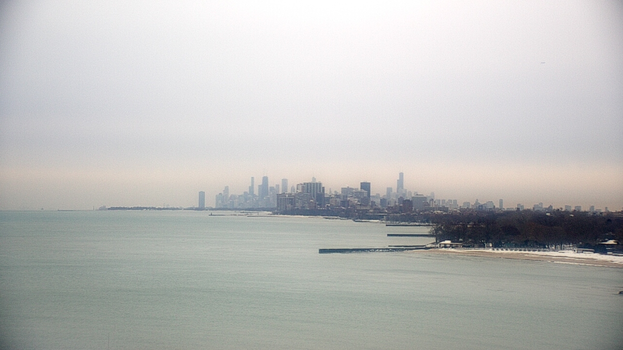 Thumbnail for current weather camera view from Northwestern University in Evanston, Illinois