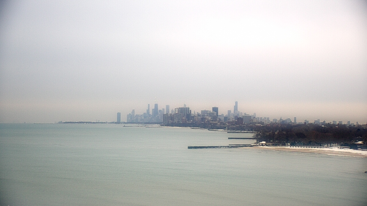 Thumbnail for current weather camera view from Northwestern University in Evanston, Illinois