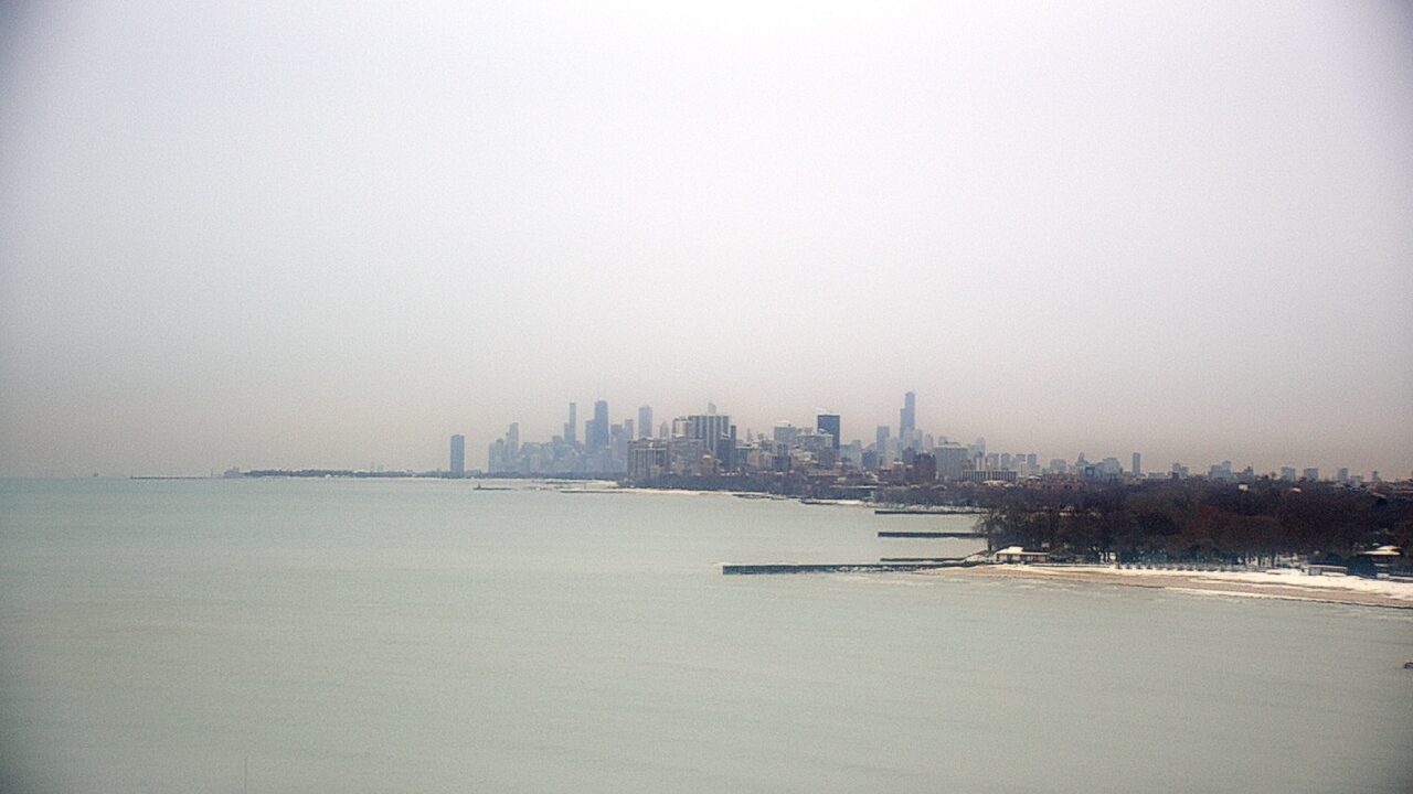 Thumbnail for current weather camera view from Northwestern University in Evanston, Illinois