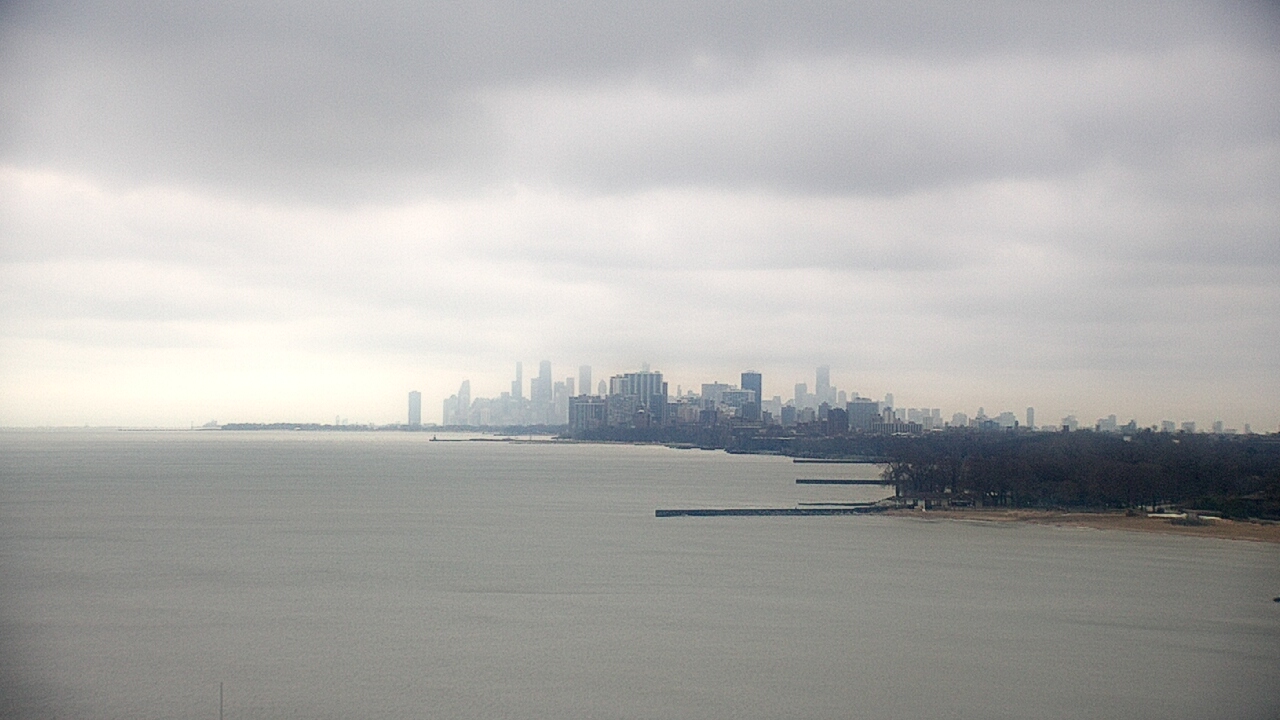 Thumbnail for current weather camera view from Northwestern University in Evanston, Illinois