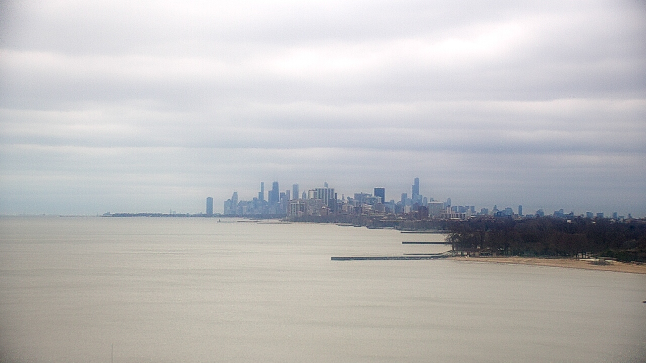 Thumbnail for current weather camera view from Northwestern University in Evanston, Illinois