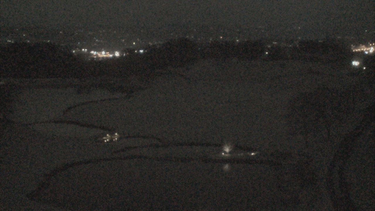 Thumbnail for current weather camera view from The Club at Nevillewood in Collier Township, Pennsylvania