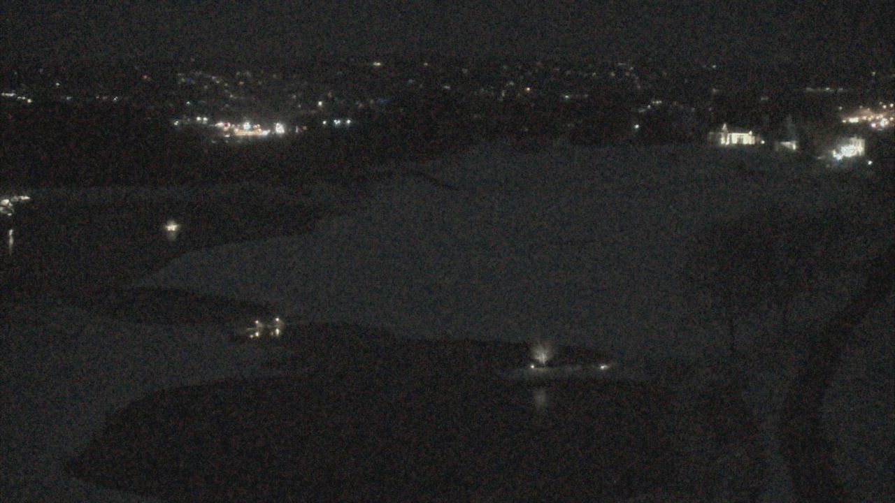 Thumbnail for current weather camera view from The Club at Nevillewood in Collier Township, Pennsylvania