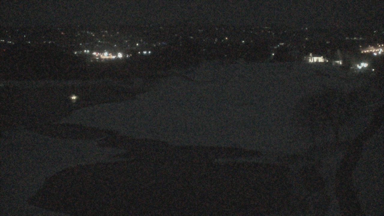 Thumbnail for current weather camera view from The Club at Nevillewood in Collier Township, Pennsylvania