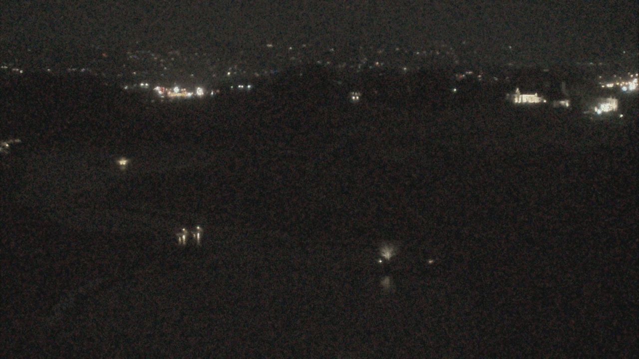 Thumbnail for current weather camera view from The Club at Nevillewood in Collier Township, Pennsylvania