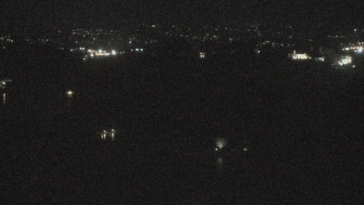 Thumbnail for current weather camera view from The Club at Nevillewood in Collier Township, Pennsylvania