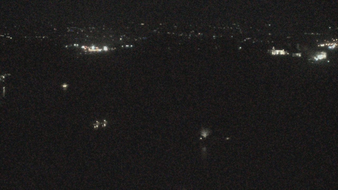 Thumbnail for current weather camera view from The Club at Nevillewood in Collier Township, Pennsylvania