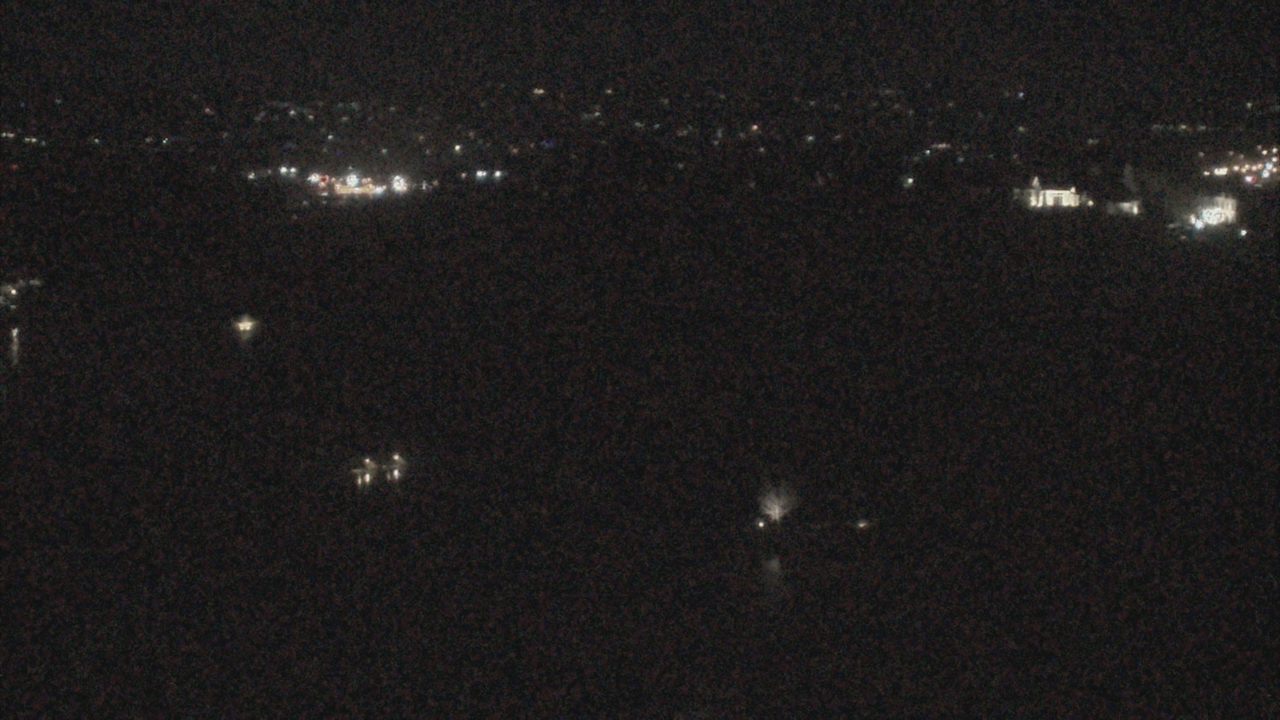 Thumbnail for current weather camera view from The Club at Nevillewood in Collier Township, Pennsylvania