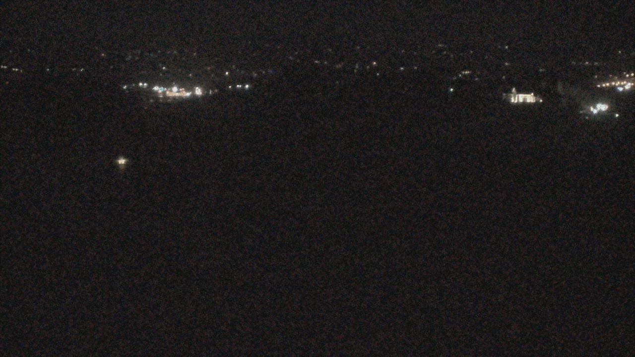 Thumbnail for current weather camera view from The Club at Nevillewood in Collier Township, Pennsylvania