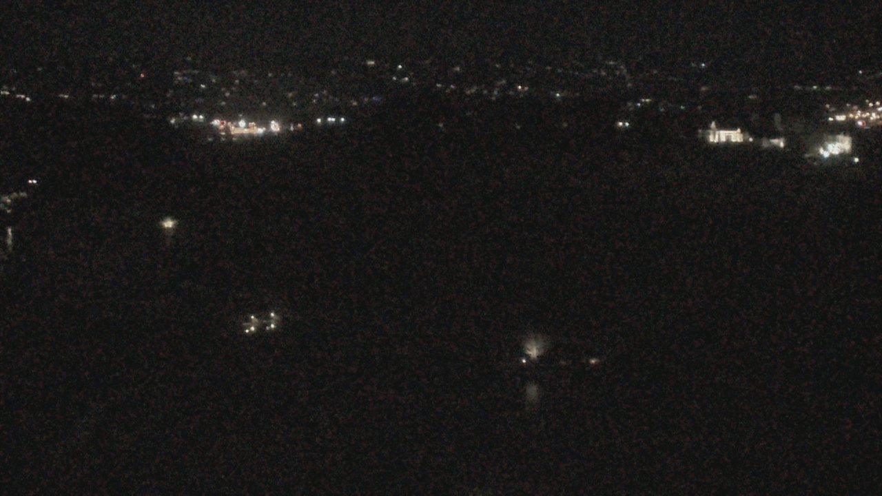 Thumbnail for current weather camera view from The Club at Nevillewood in Collier Township, Pennsylvania