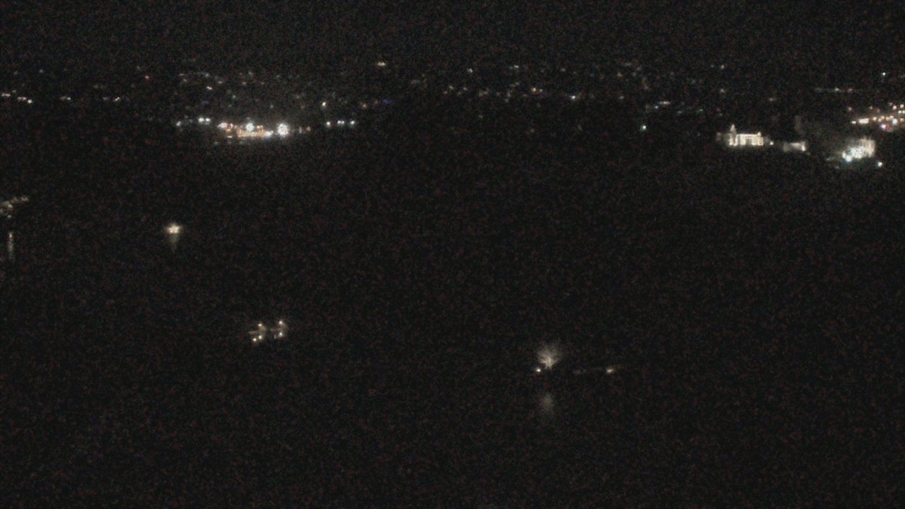 Thumbnail for current weather camera view from The Club at Nevillewood in Collier Township, Pennsylvania