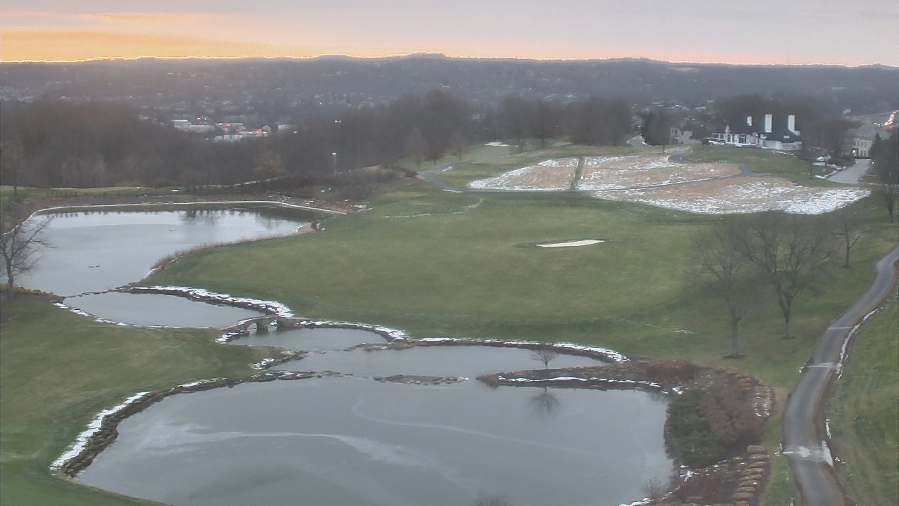 Thumbnail for current weather camera view from The Club at Nevillewood in Collier Township, Pennsylvania