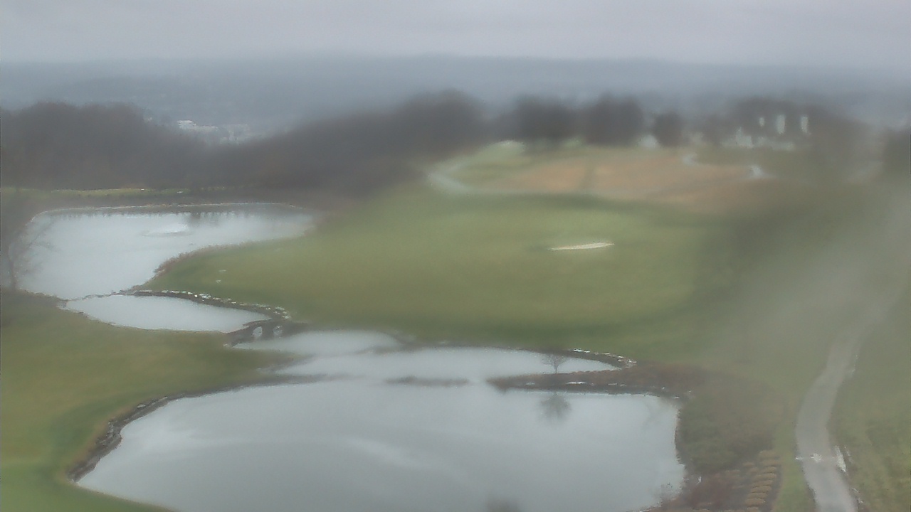 Thumbnail for current weather camera view from The Club at Nevillewood in Collier Township, Pennsylvania