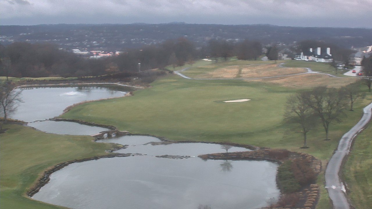 Thumbnail for current weather camera view from The Club at Nevillewood in Collier Township, Pennsylvania