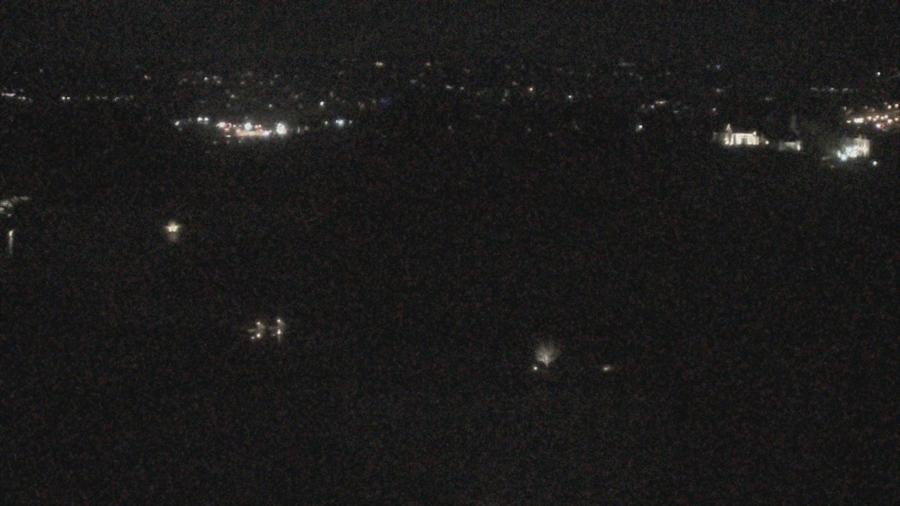 Thumbnail for current weather camera view from The Club at Nevillewood in Collier Township, Pennsylvania