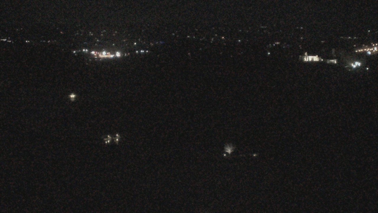 Thumbnail for current weather camera view from The Club at Nevillewood in Collier Township, Pennsylvania