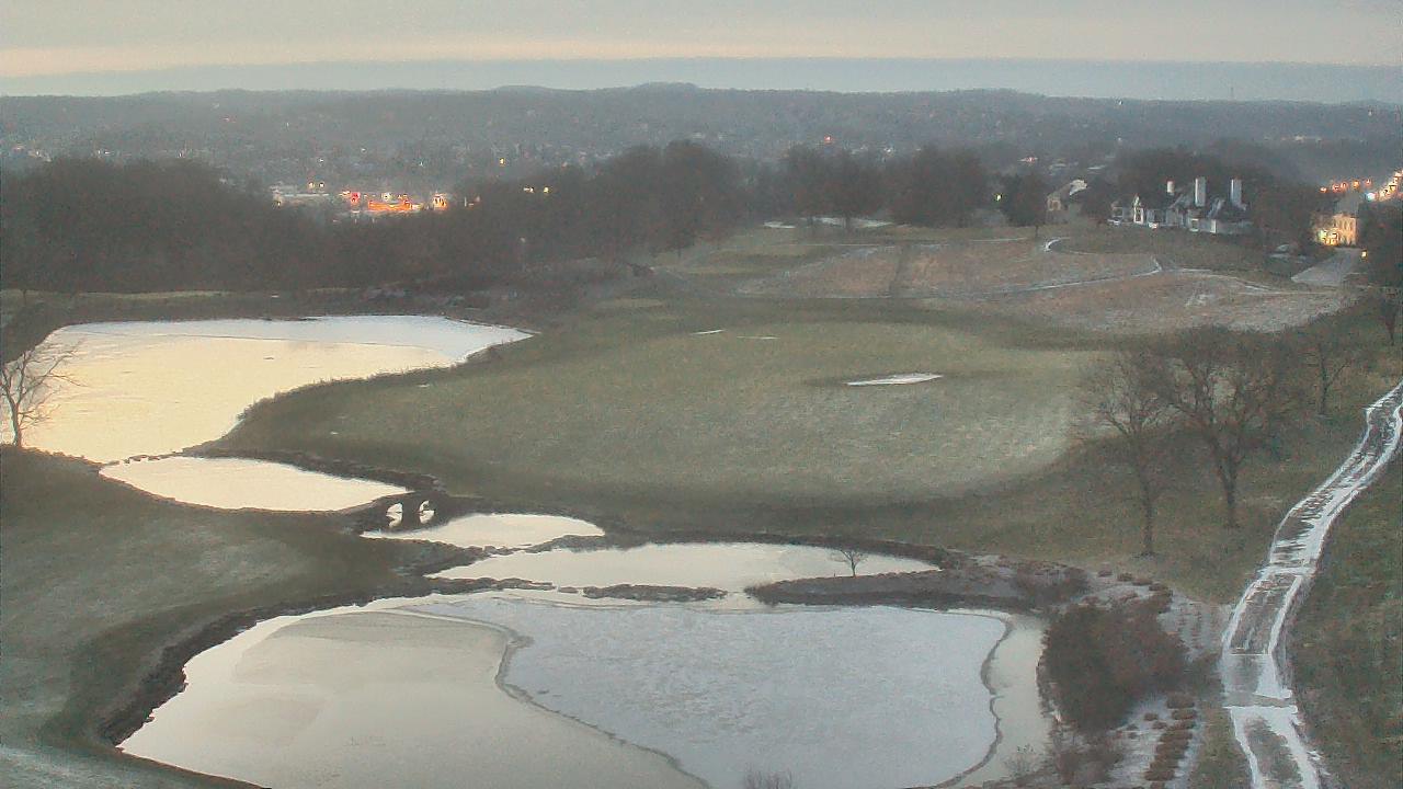 Thumbnail for current weather camera view from The Club at Nevillewood in Collier Township, Pennsylvania