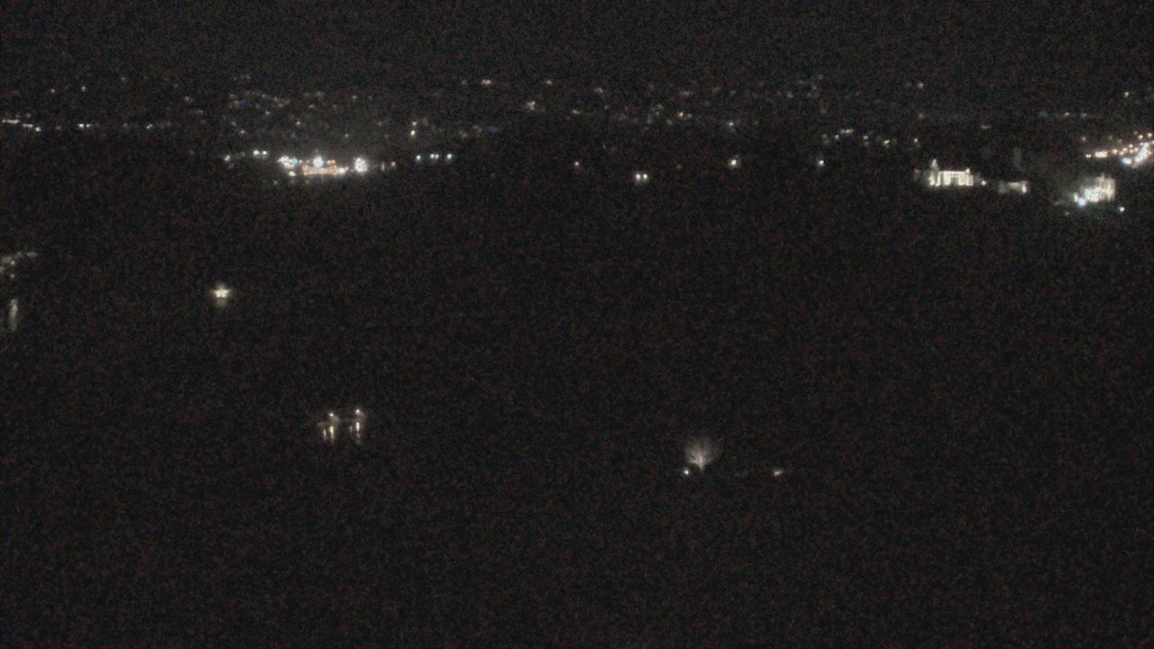 Thumbnail for current weather camera view from The Club at Nevillewood in Collier Township, Pennsylvania