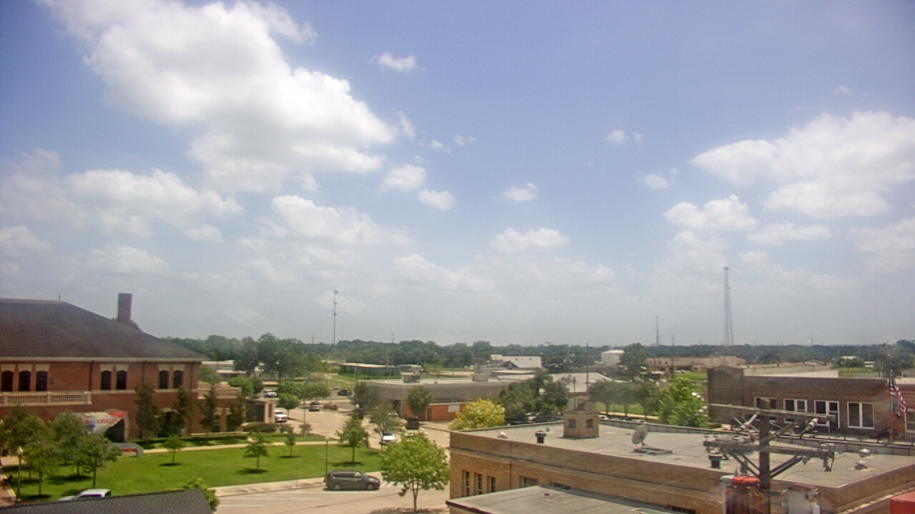 Thumbnail for current weather camera view from City of Navasota in Navasota, Texas