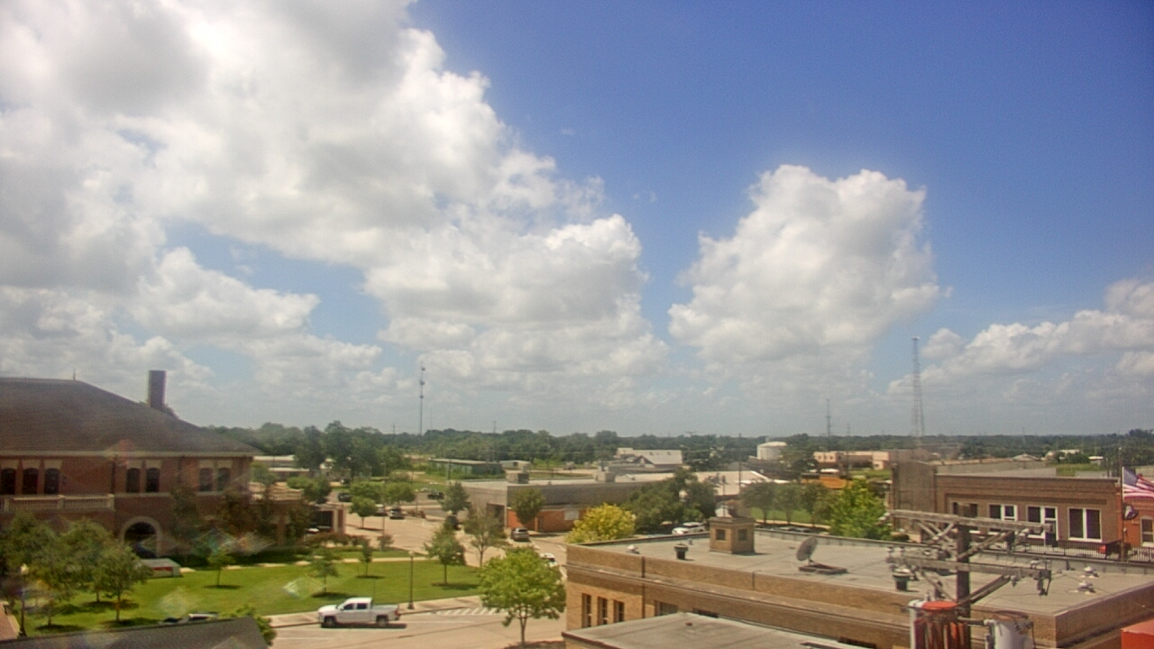 Thumbnail for current weather camera view from City of Navasota in Navasota, Texas
