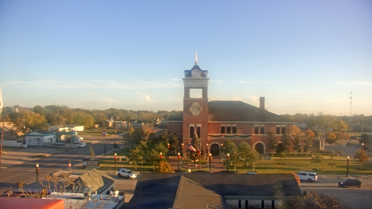 Thumbnail for current weather camera view from City of Navasota in Navasota, Texas
