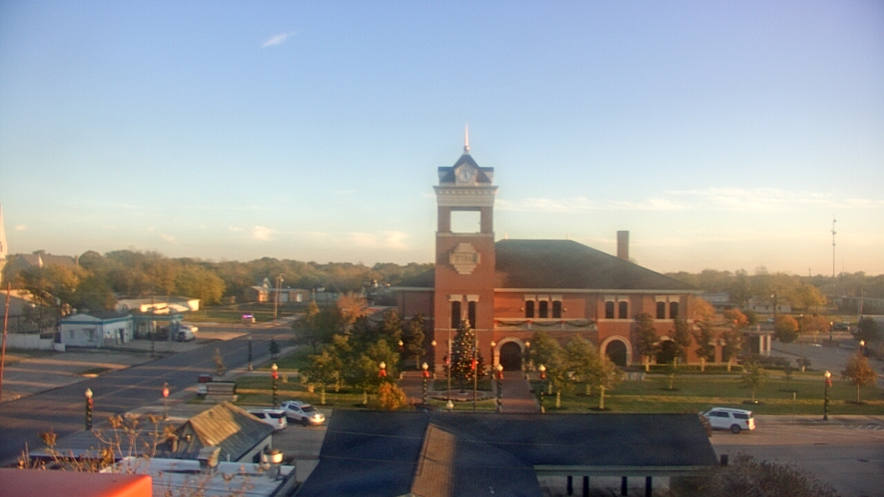 Thumbnail for current weather camera view from City of Navasota in Navasota, Texas