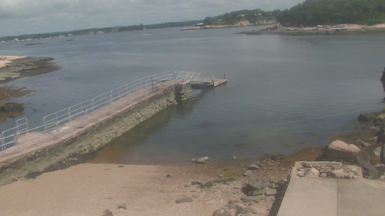 Thumbnail for current weather camera view from Outer Island Education and Research in Branford, Connecticut